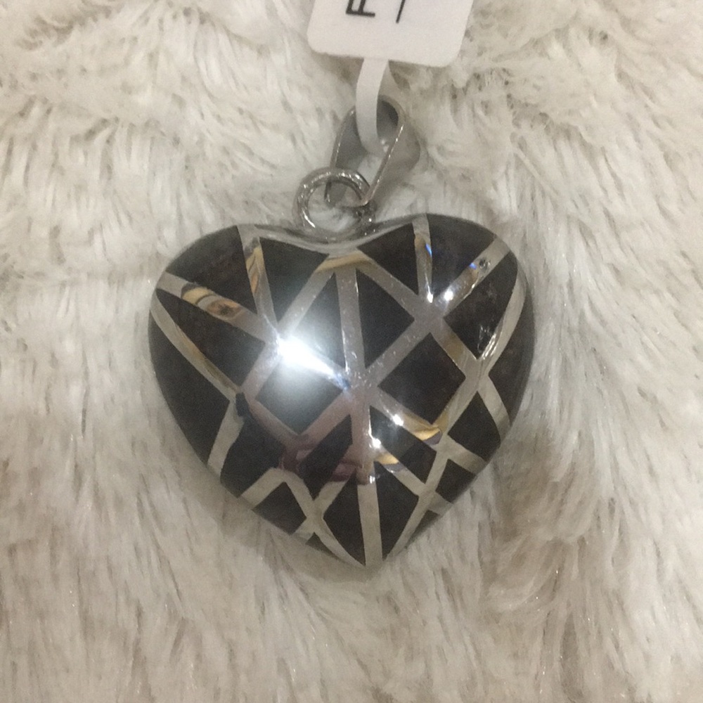 🤎 Double-sided Heartbeat Charm 🤎